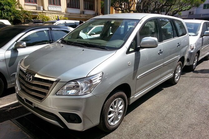 Airport Transfer (From Hotel in Hoi An to Da Nang Airport) 7 Seat Car - How to Make This Transfer Go Perfectly