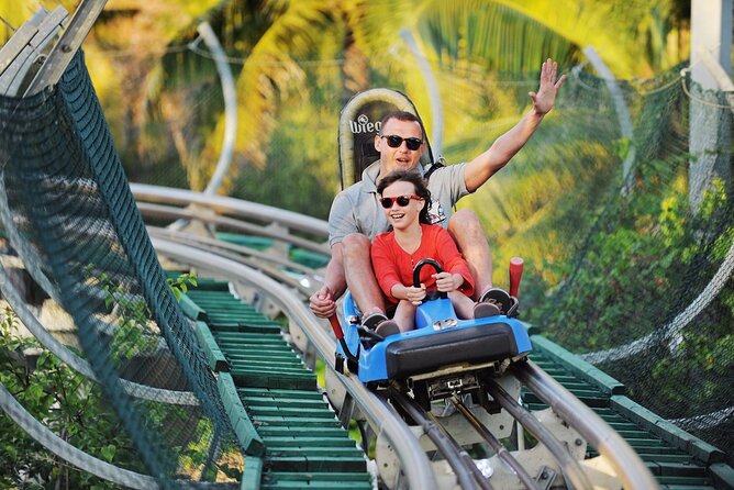 Ba Na Hill- Golden Bridge-Fantasy Park from Da Nang/ Hoi An 1 Day - Price and value for a full Golden Bridge day