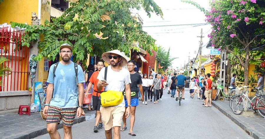 Da Nang/Hoi An: Market & Old Town Private Tour with Transfer - How this private tour actually helps you in Hoi An