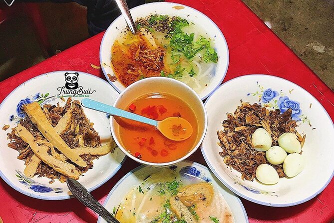 Danang Food City Tour by Motorbike - Private Tour - Eating under Tran Thi Ly Bridge without the guesswork