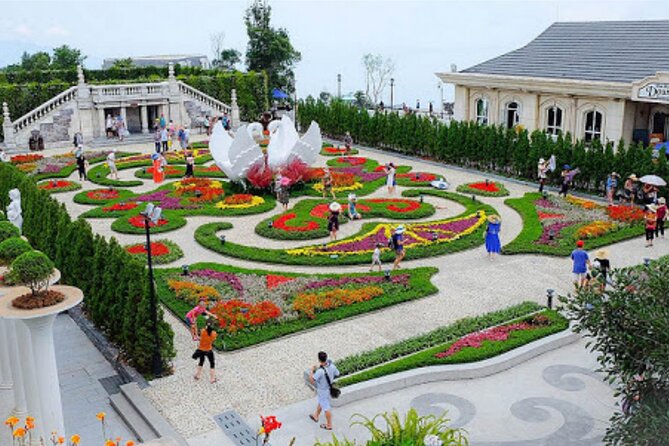 Golden Bridge BaNa Hill DaNang Full Day Tour with buffe lunch - The guide factor, and what Na Na stands for