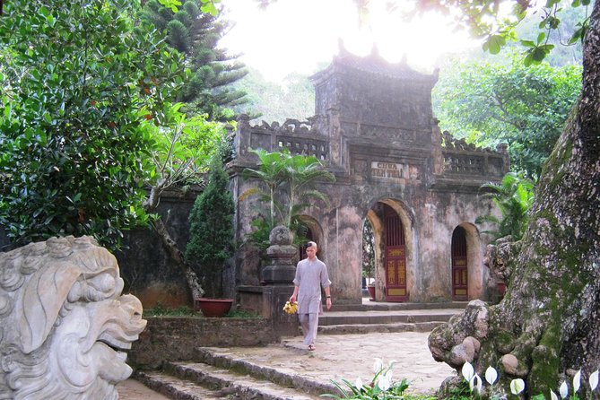 Half day Marble Mountain and Linh Ung Pagoda Tour - Marble Mountains: caves, temples, and a very doable climb