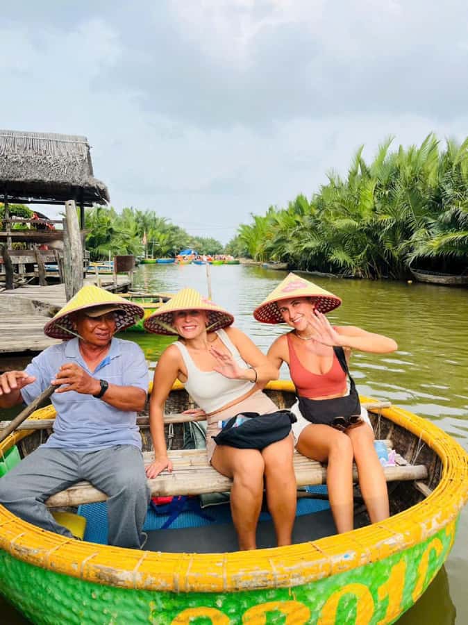 Hoi An: Authentic Vietnamese Cooking Class Tour - Logistics That Matter: Timing, Clothes, and Cameras
