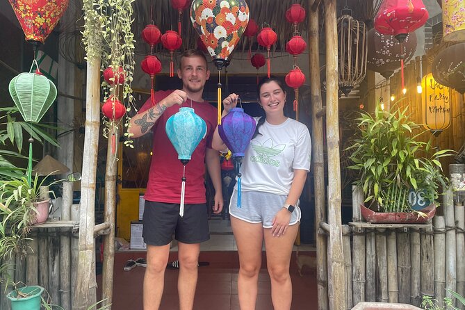 Hoi An Foldable Bamboo Silk Lantern and Evening Street Food Tour - The Food Part: 8 Dishes Plus Coffee or Tea That Fills Real Hunger