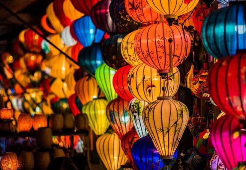 Hoi An: Foldable Lantern Making class with Local Family - English-Speaking Instructor and Small Group Help