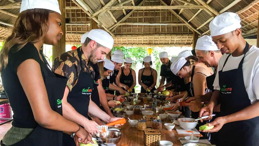 Hoi An : Lantern Making & Cooking Class With Local Family - What you do all day: lantern making plus a hands-on Vietnamese meal