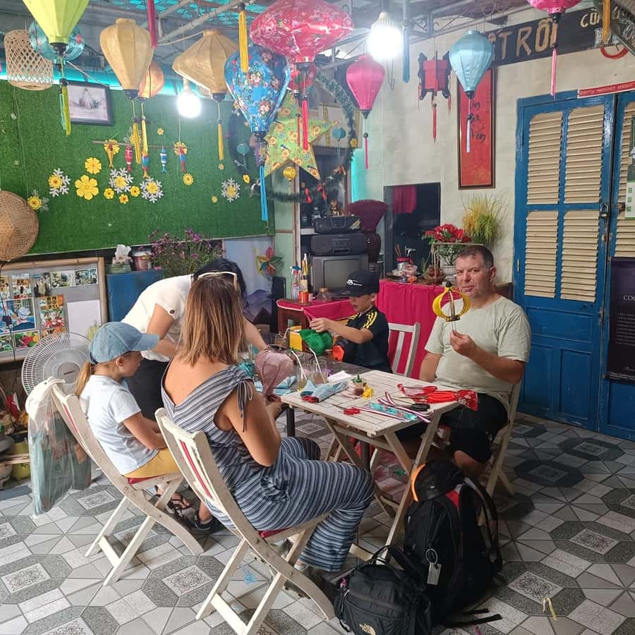 Hoi An : Lantern Making & Cooking Class With Local Family - The cooking class flow: step-by-step guidance and a local chef