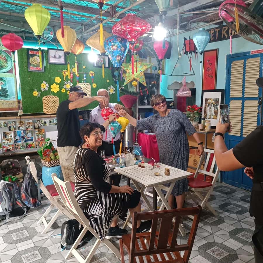 Hoi An : Lantern Making & Cooking Class With Local Family - Eating what you cooked: the best part for learning and memory