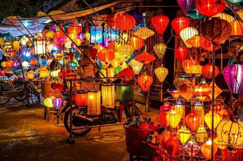 Hoi An Rickshaw Riding/Carpentry Class by Cruise & Foodie - The guide experience, English level and the Jan example