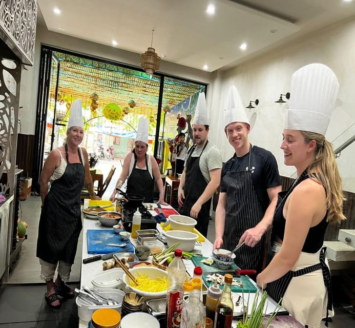 Hoi An:Vegetarian Cooking Class & Explore Market wChef Thanh - The 3-Hour Flow: Pickup, Market (Optional), Cooking, and Eating What You Make