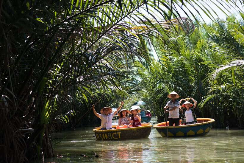 Hoian/ Danang: Coconut Basket Boat and Hoi An City tour - Cam Thanh Eco-Coconut Village: basket boats through the water coconut forest