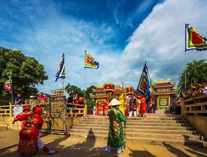 Hue Boat Tour On Perfume River with Royal Tombs - FAQ