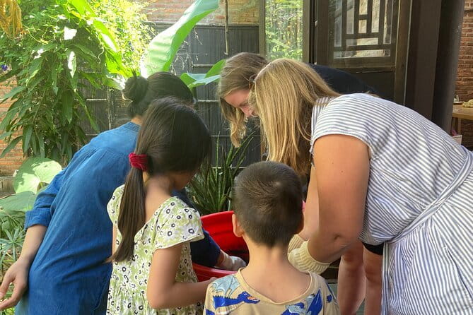 Indigo dyeing workshop - Traditional Indigo Fermentation, Not the Quick Paste Fix
