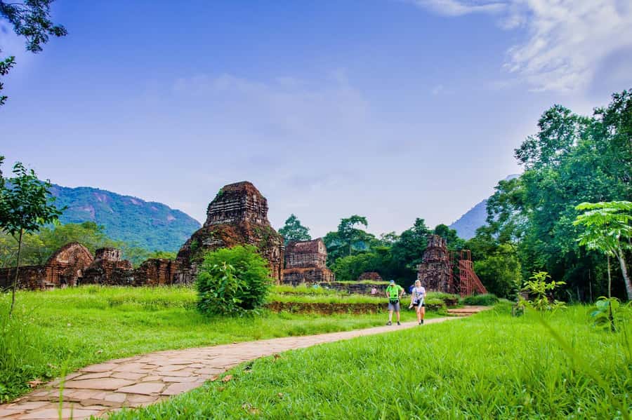 My Son Sanctuary Early Morning Tour From Hoi An - Entering My Son Sanctuary: what you will actually see
