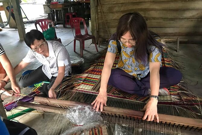 Private Hoi An Scooter/Motorbike Tour Village By Aodai Lady Rider - Stop 1: Kim Bong Carpentry Village and a craft you can feel