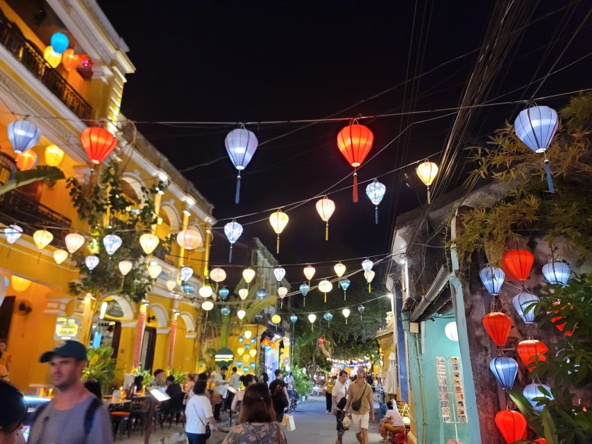 The lanterns of Hoi An & My Son - Why My Son plus Hoi An works in one 9-hour day