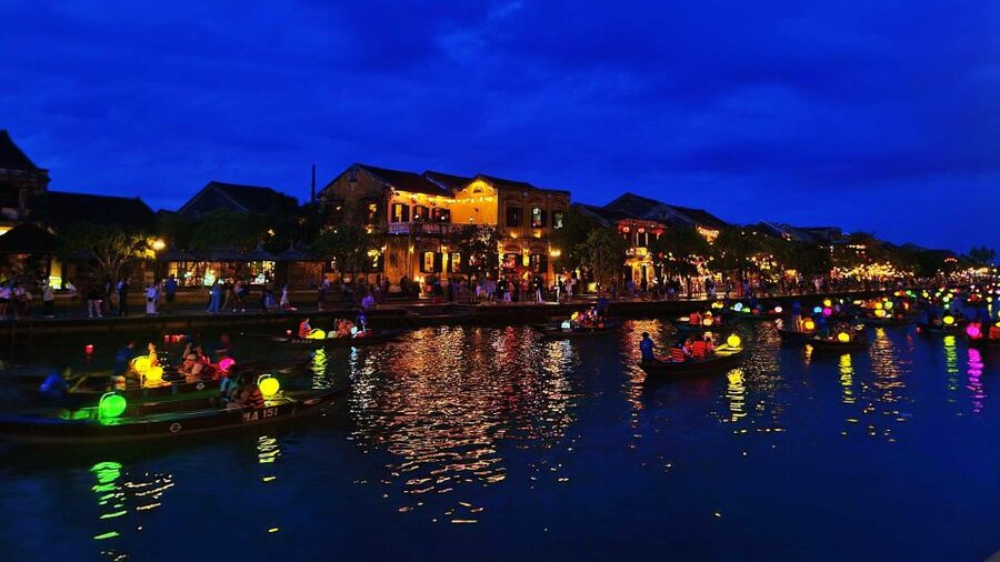 The lanterns of Hoi An & My Son - Getting to My Son Sanctuary, and why the transfer matters