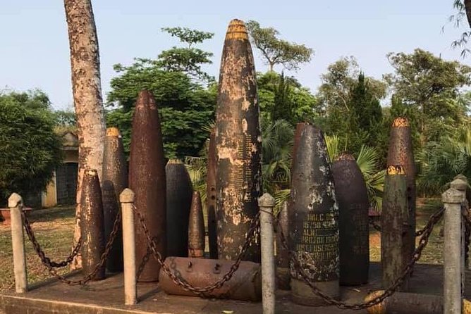 Vietnam DMZ Tour (Vinh Moc Tunnels ) Half Day from Hue - Hien Luong Bridge and Ben Hai River: walking the symbolic divide
